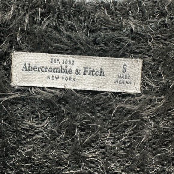 Abercrombie & Fitch Sweater Small Crop Silver Green Fuzzy Crew Fall Trend - Picture 5 of 9